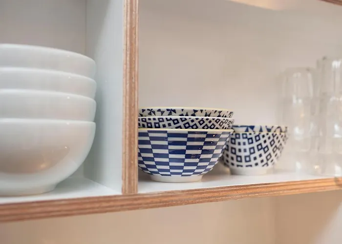 Hip & Stylish In Center, Near Trainstation, 15 Min Walk Gæstehus 4*